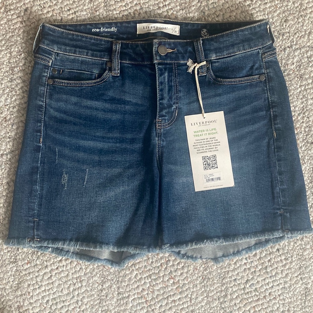 BNWT Liverpool jean shorts 6/28